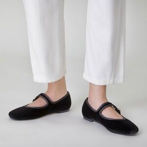 Black Velvet Ballet Flats